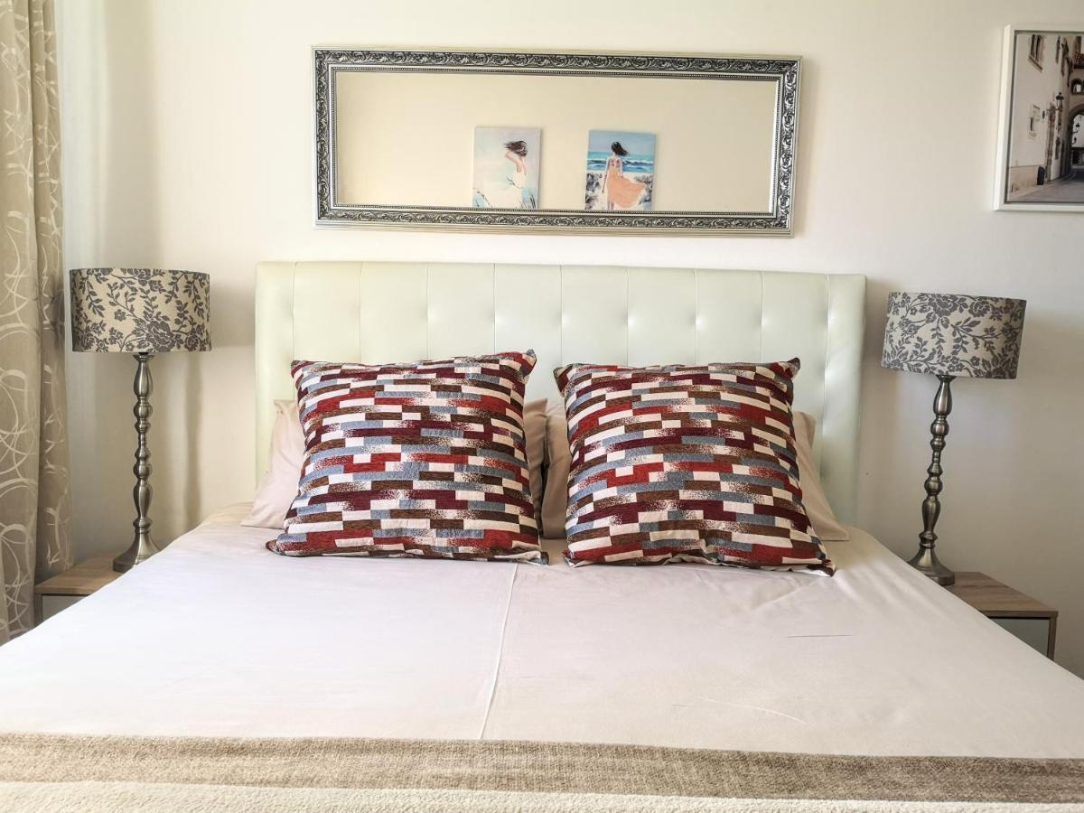 Seaside 1bed Ocean Views